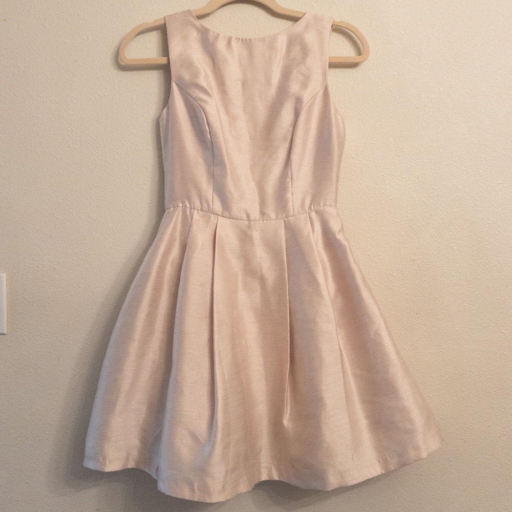 Soprano Ivory Gold Bow Back Dress